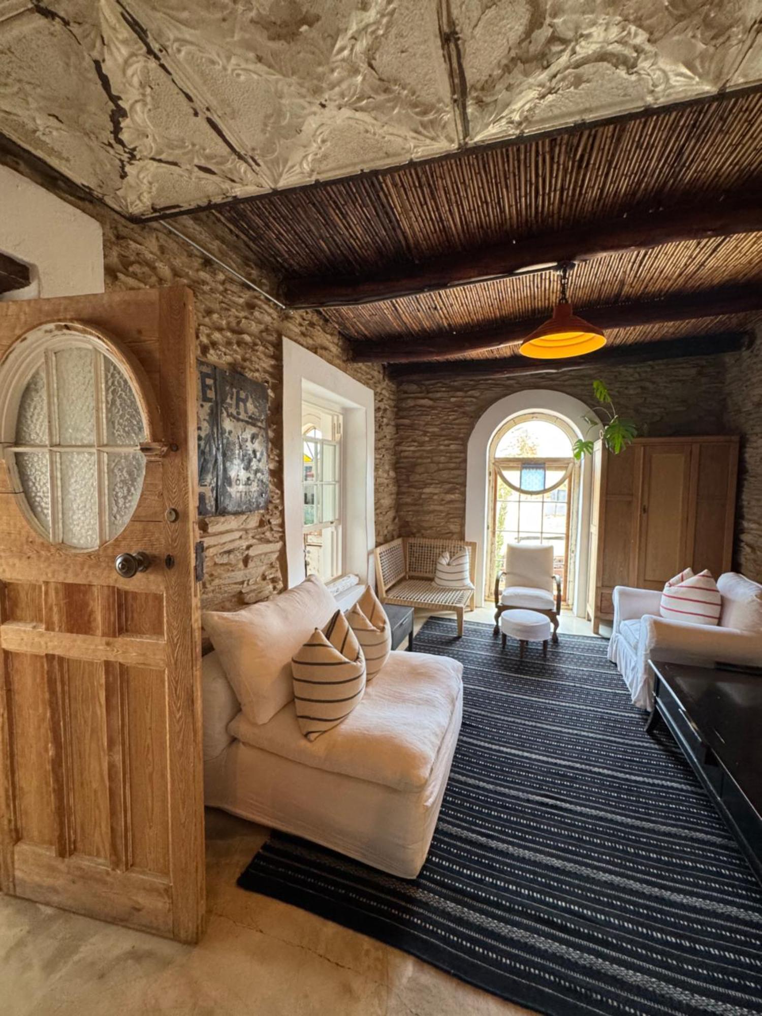 The Karoo Moon Motel Баридейл Екстериор снимка