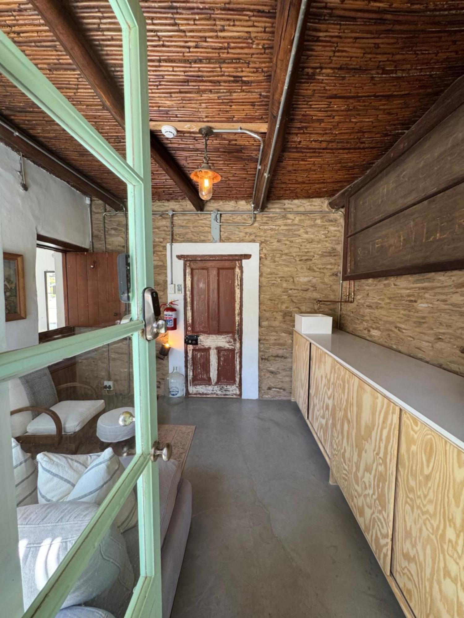 The Karoo Moon Motel Баридейл Екстериор снимка