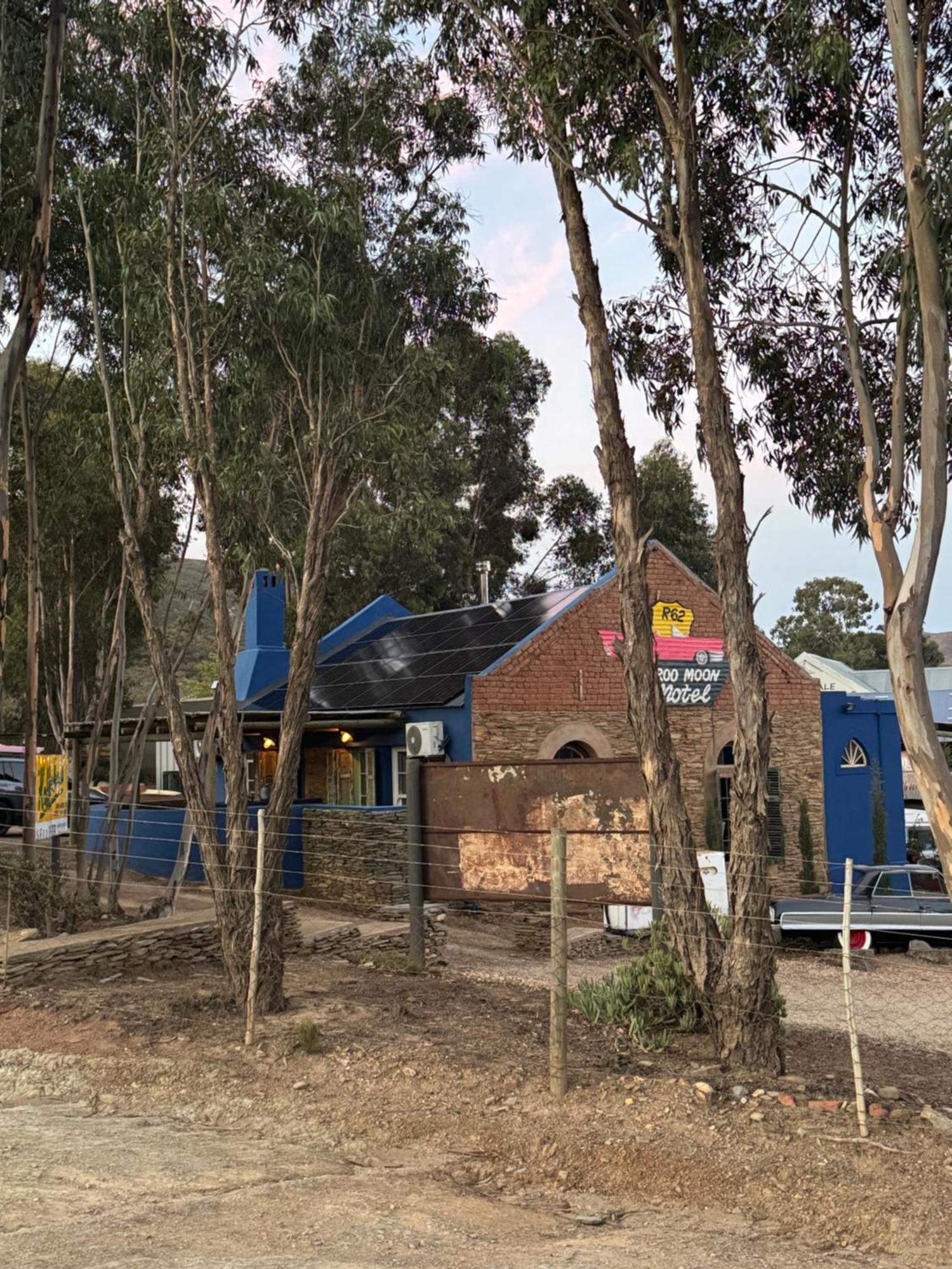 The Karoo Moon Motel Баридейл Екстериор снимка